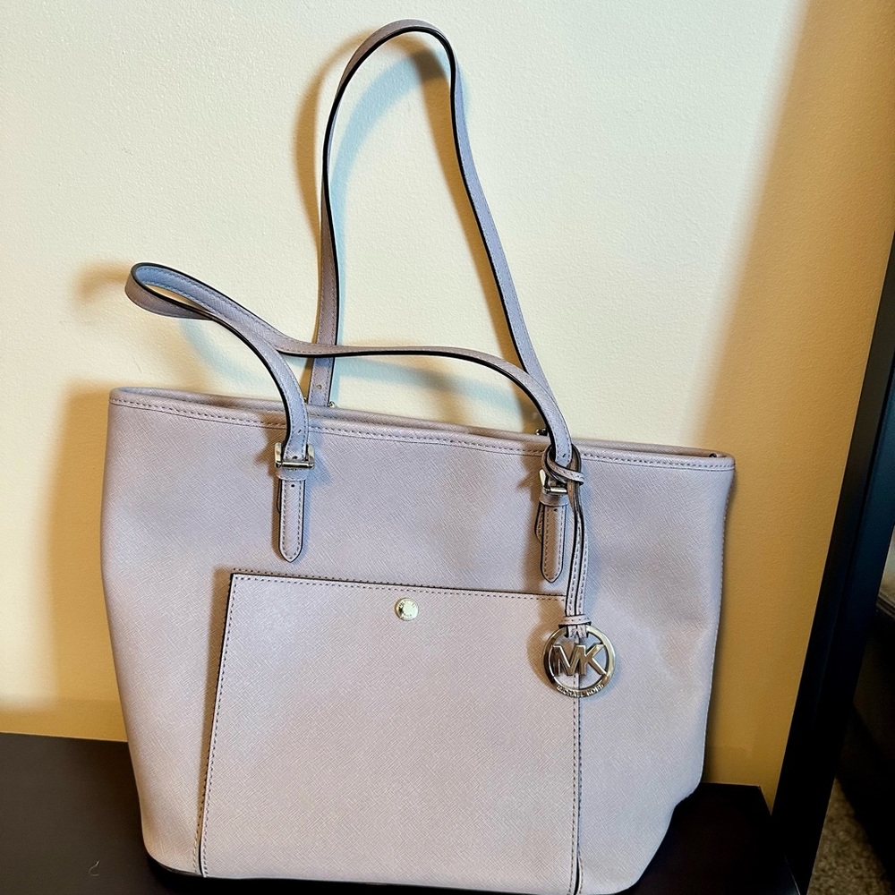 Michael Kors Leather Purse Light Purple Medium Large Shoulder Bag